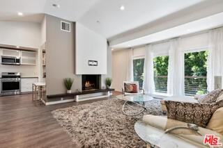 3729 Reklaw Dr - Photo 3 of 8