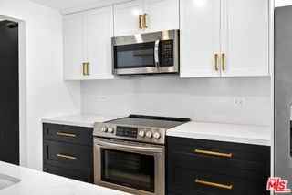 10535 Wilshire Blvd #411 - Photo 7 of 8