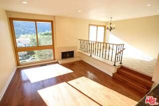 17097 Palisades Cir - Photo 5 of 8