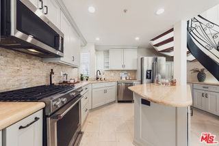 844 3rd St #5 - Photo 7 of 8