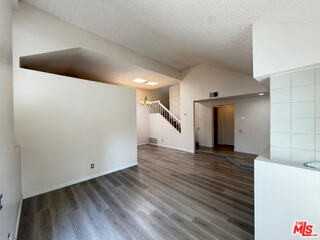 5740 Canterbury Dr - Photo 3 of 8