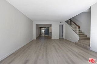 1044 20th St #C - Photo 5 of 8