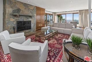 1120 El Medio Ave - Photo 4 of 8