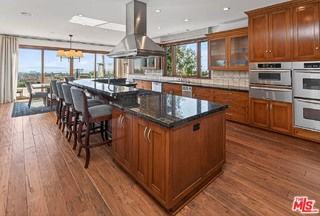 1120 El Medio Ave - Photo 5 of 8