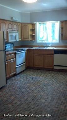 10240 Shady Ln - Photo 3 of 12