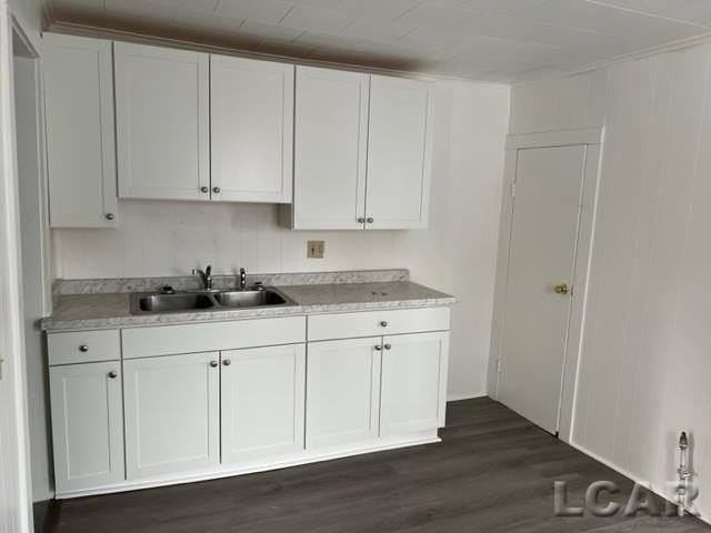 513 Michigan Ave - Photo 2 of 8
