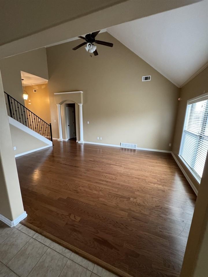 6296 Willow Walk Way - Photo 5 of 12