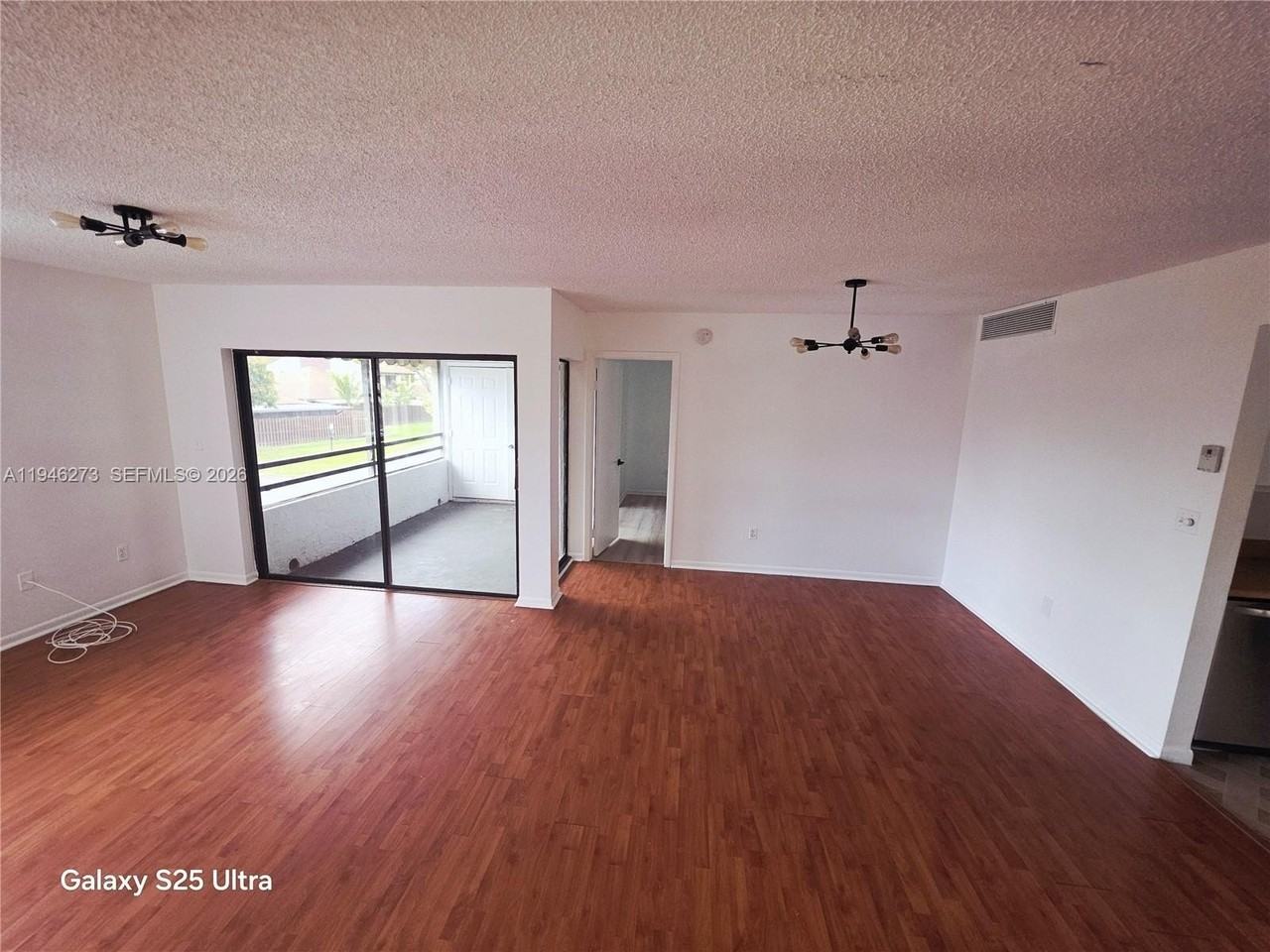 20130 Ne 3rd Ct #6 - Photo 2 of 26