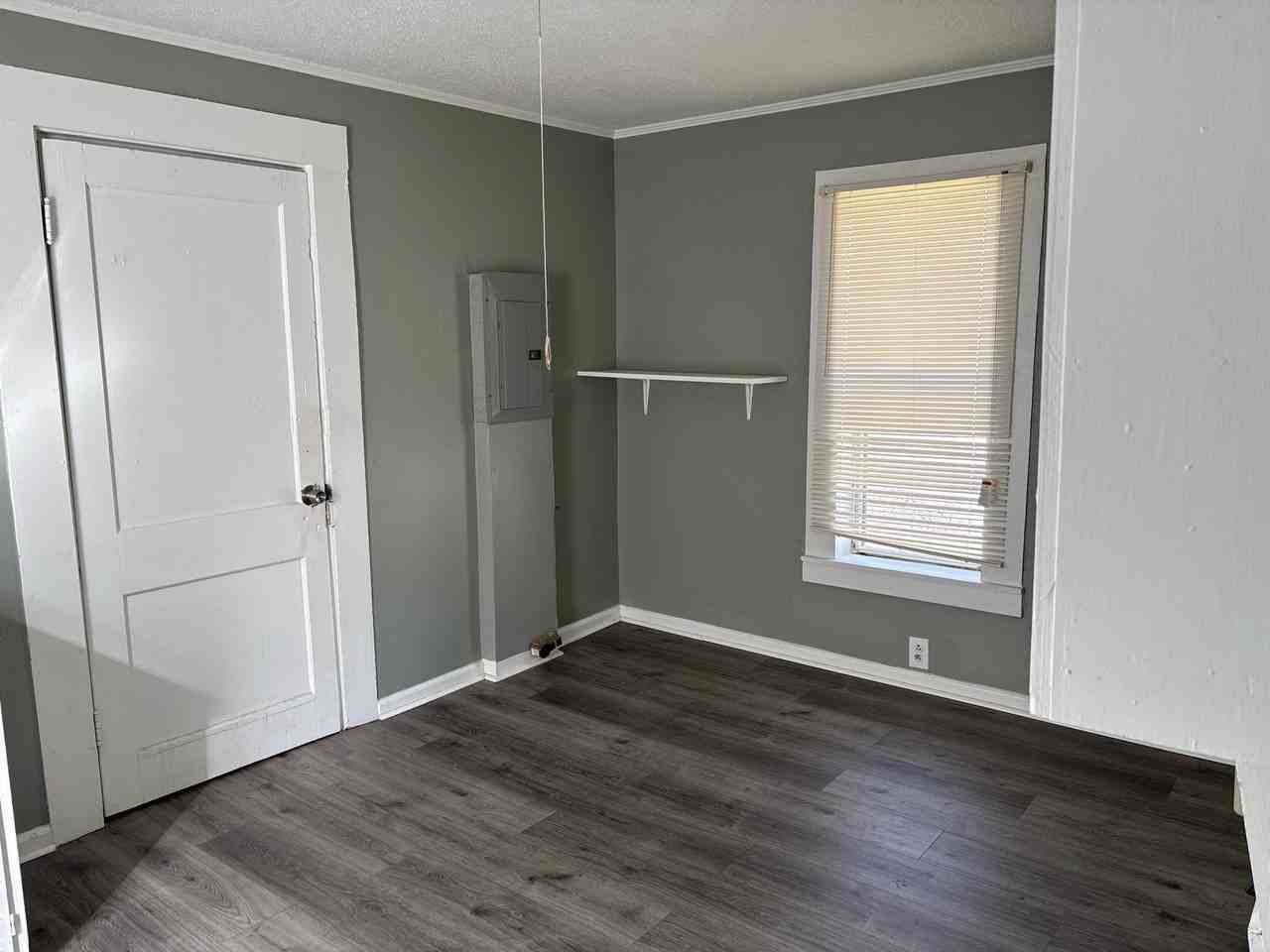 213 Haywood St #1 - Photo 4 of 10