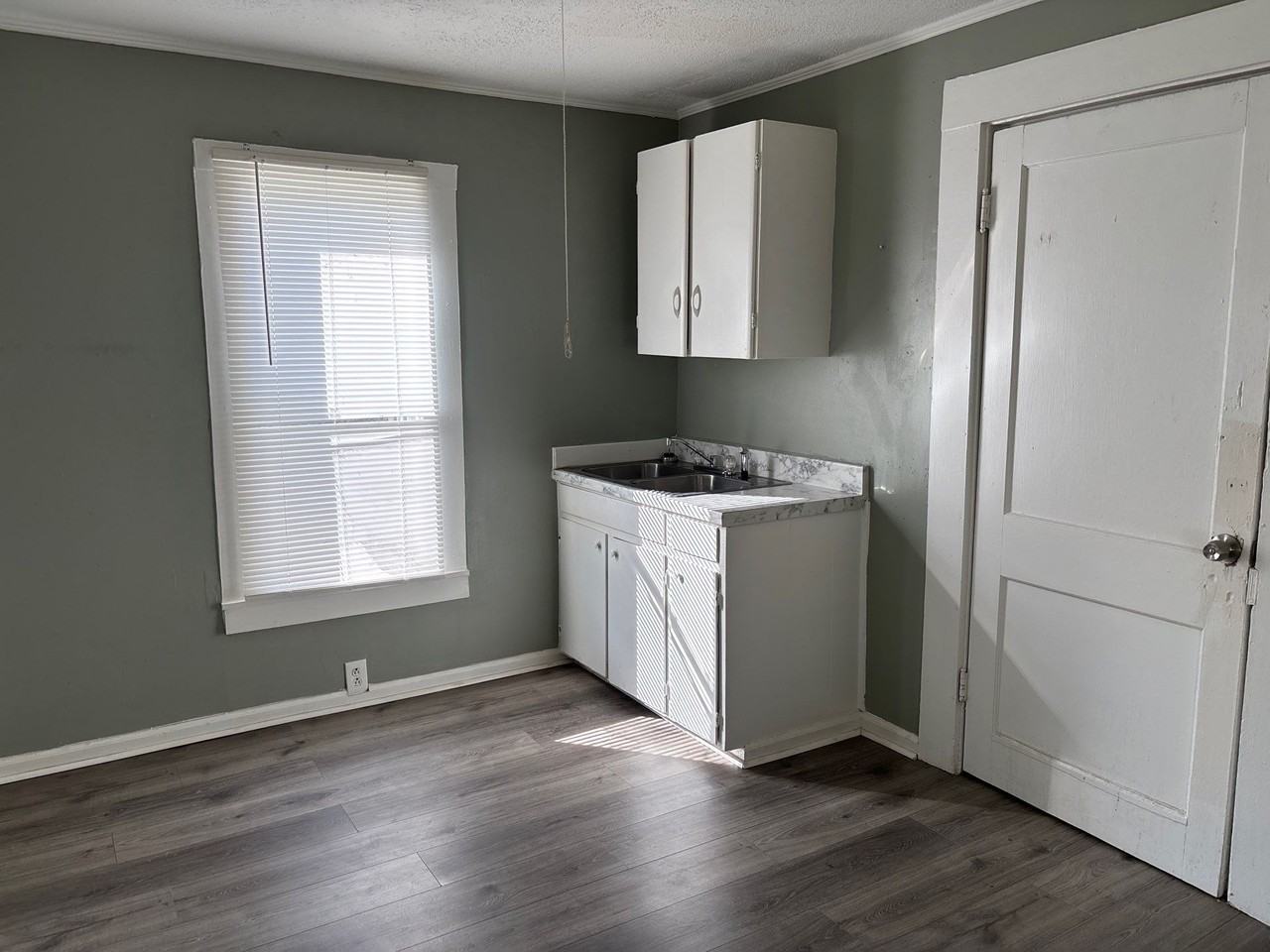 213 Haywood St #1 - Photo 6 of 10