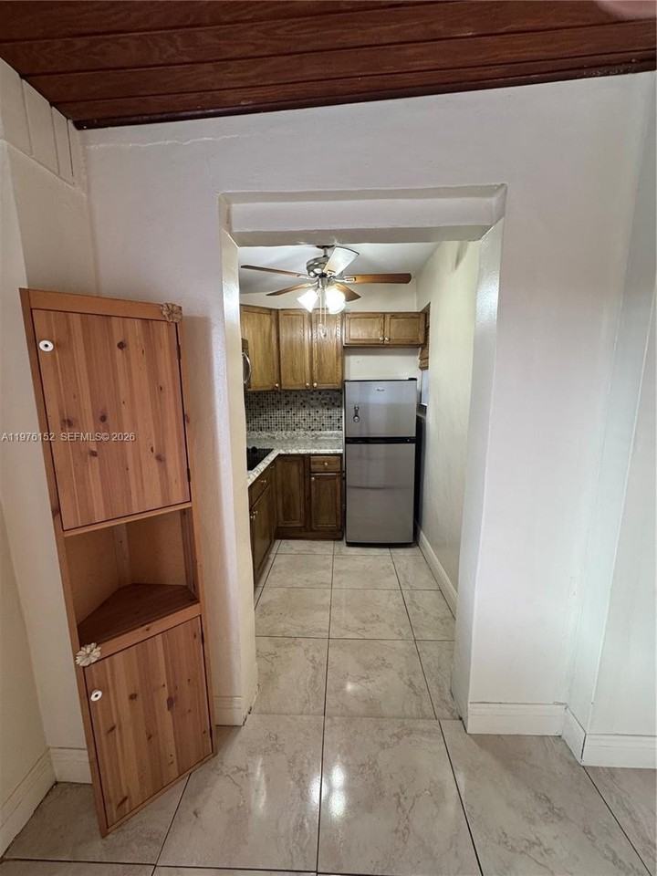 4265 Nw 3rd St #0 - Photo 4 of 23