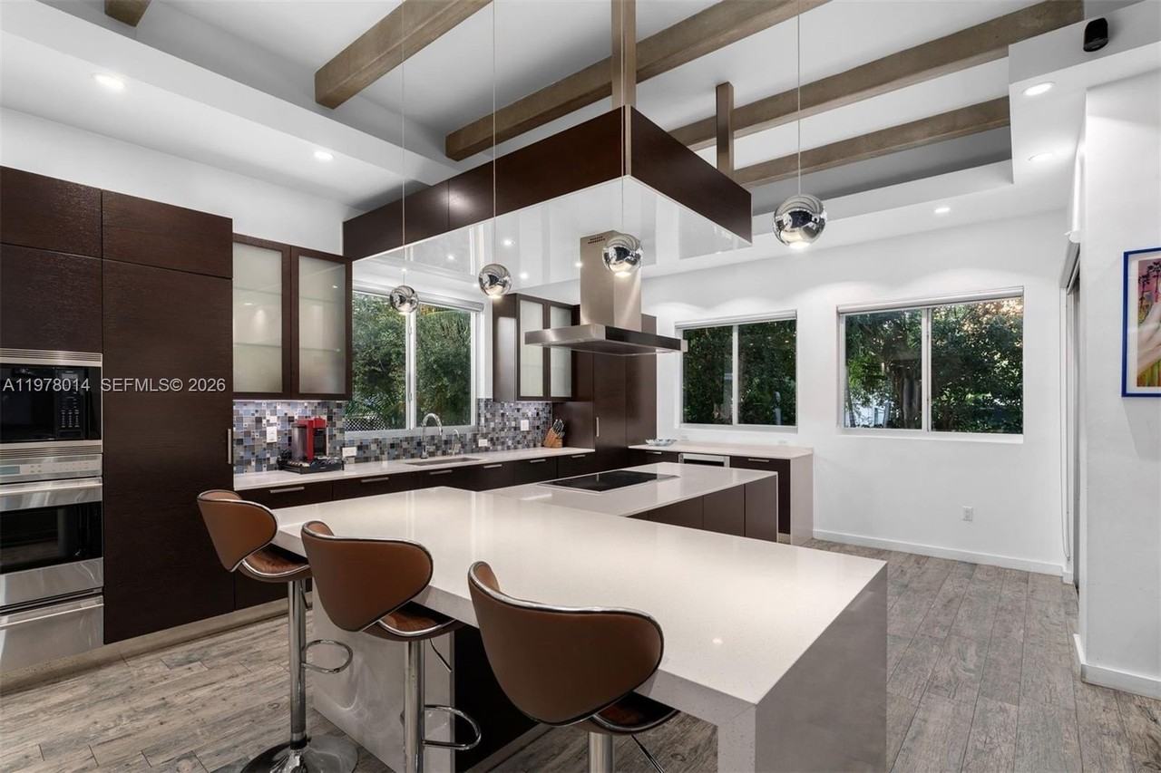 101 Sw 21st Rd - Photo 3 of 43