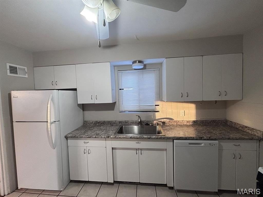 1158 Brightling Dr - Photo 4 of 10