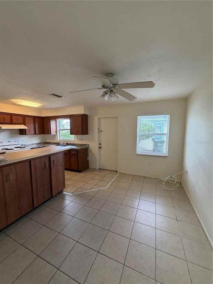 2507 Terry Ln - Photo 6 of 10