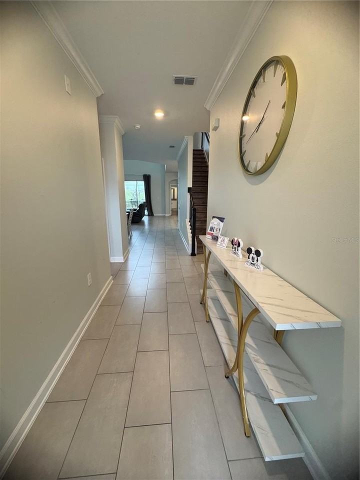 8973 Play Through Dr - Photo 4 of 47