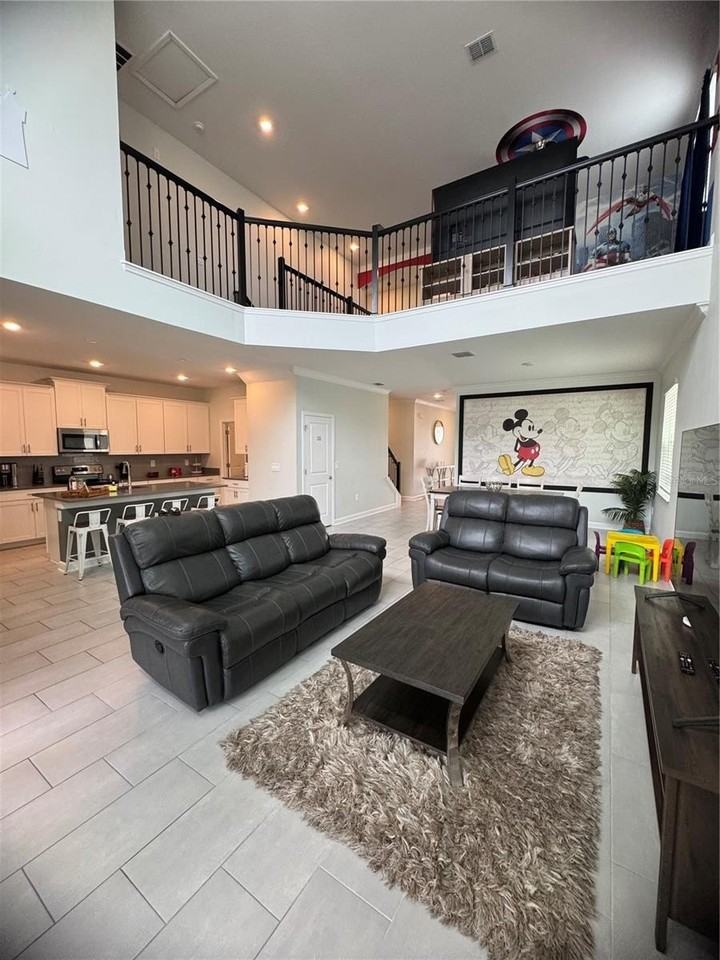 8973 Play Through Dr - Photo 7 of 47