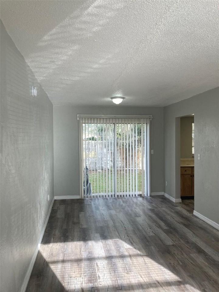 1217 Kennedy Rd #44 - Photo 3 of 14