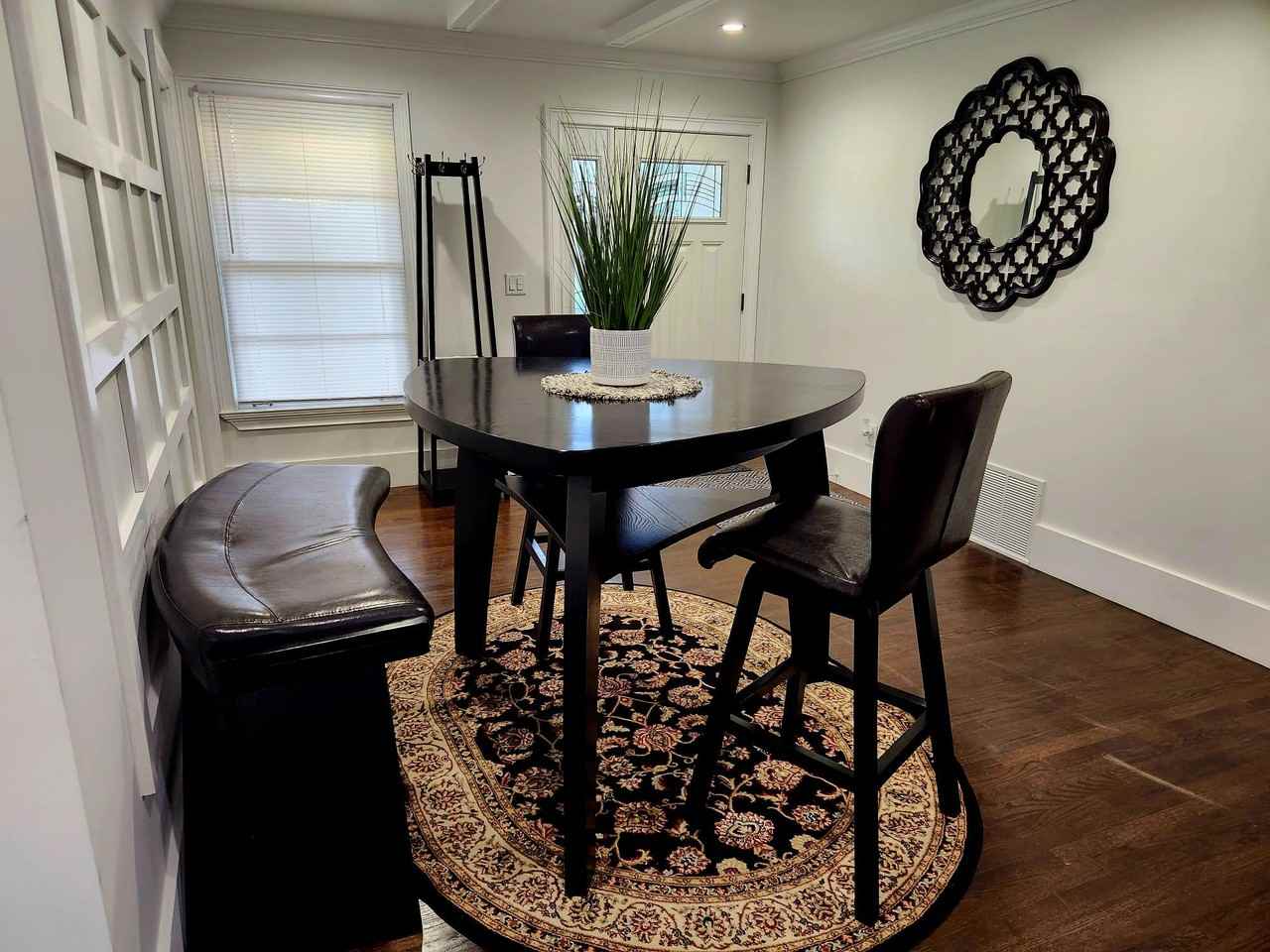 Glenridge Dr - Photo 6 of 22