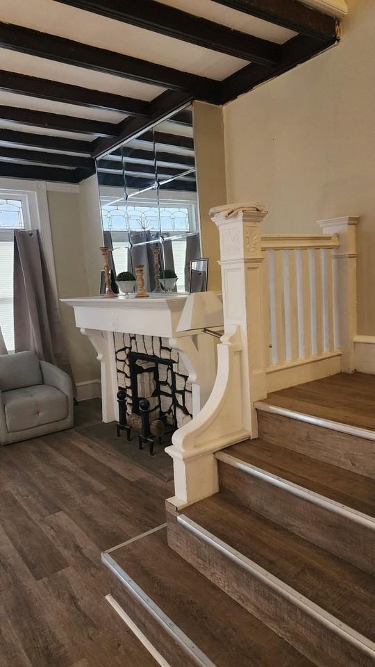 N Marvine St - Photo 3 of 14