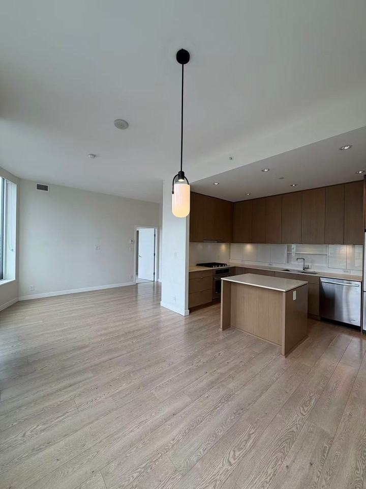 161 East 1st Avenue #1001 - Photo 5 of 10