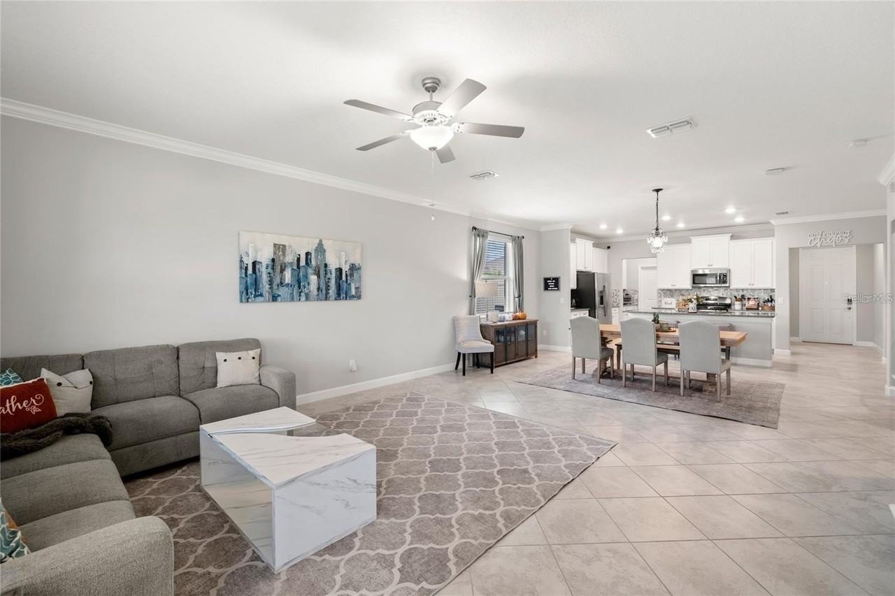 24941 Lambrusco Loop - Photo 4 of 22