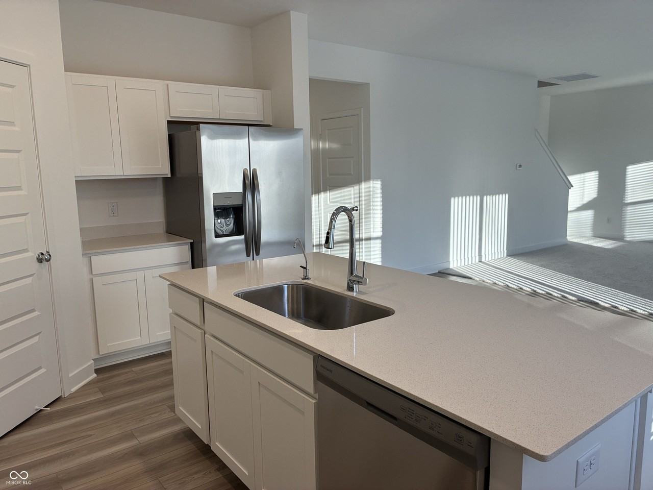 2835 Woods Edge Dr - Photo 7 of 29