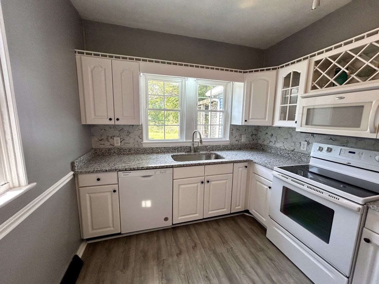 495 Jamestown St #1 - Photo 6 of 29