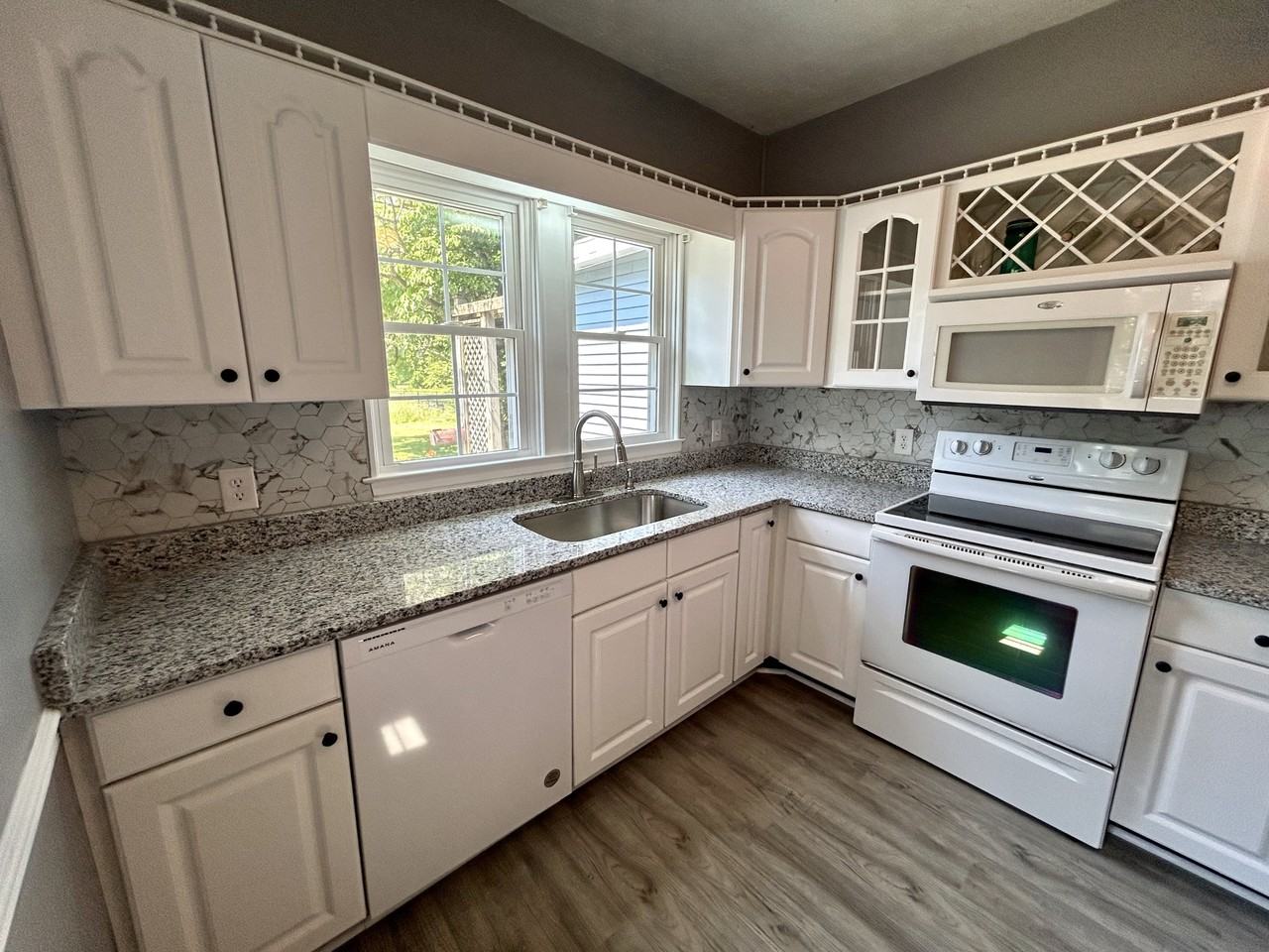 495 Jamestown St #1 - Photo 7 of 29