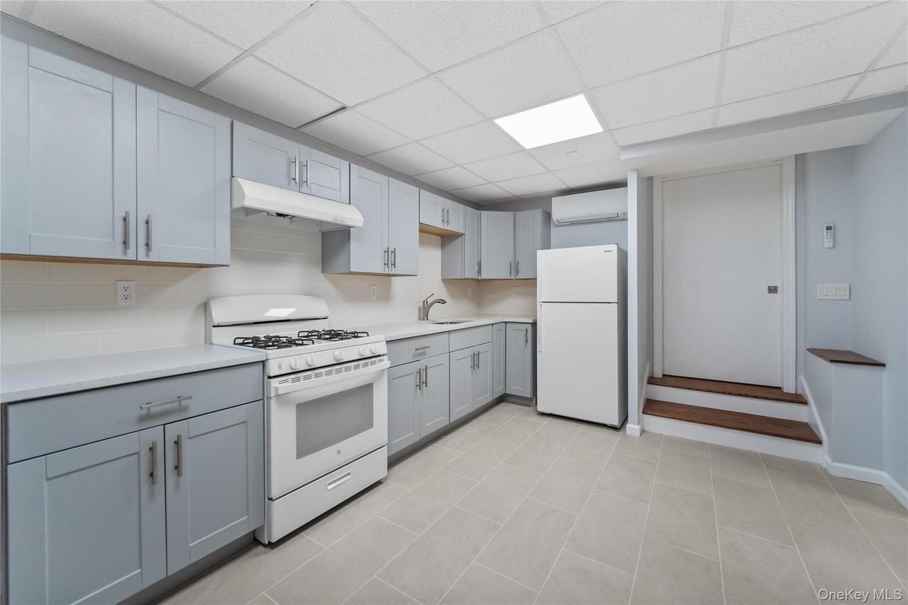 81 N Washington St Lowr Level - Photo 3 of 18