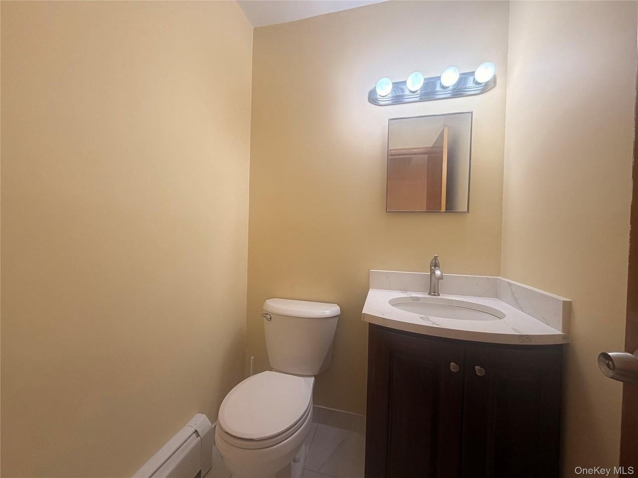 72 Greenway Ter - Photo 5 of 13