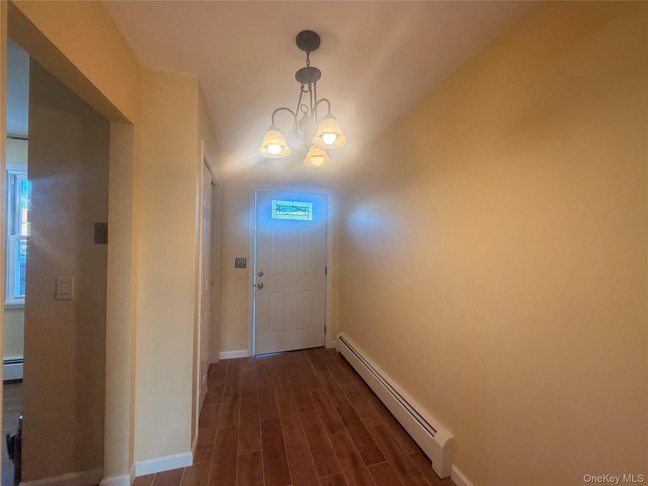 72 Greenway Ter - Photo 7 of 13