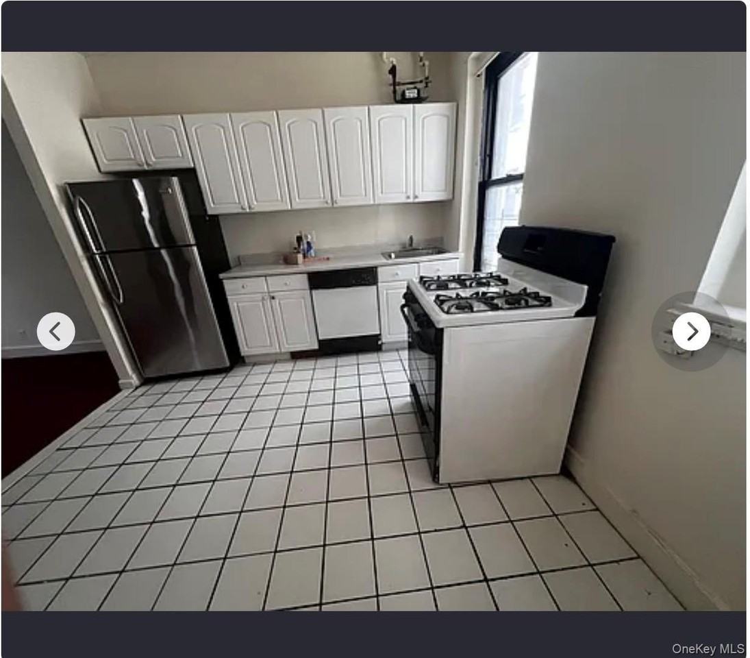 2128 35th St Apt 2b - Photo 5 of 9