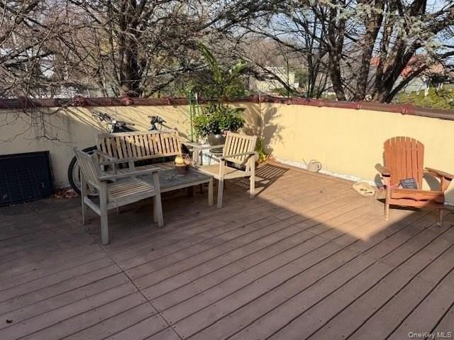 3 Union Pl Apt A - Photo 3 of 18