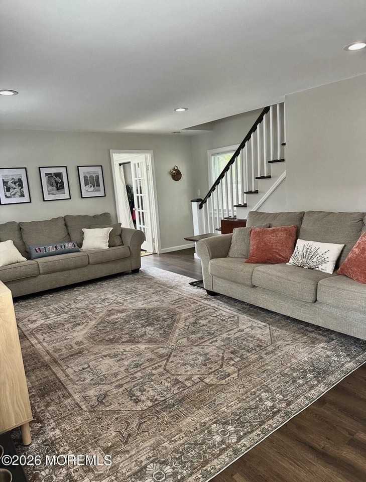 531 Morningside Ave - Photo 2 of 12