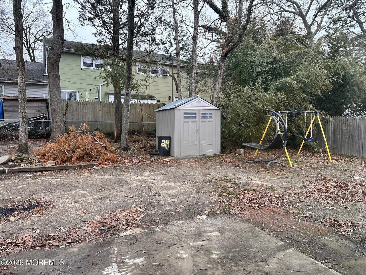 24 Anchor Rd - Photo 4 of 15