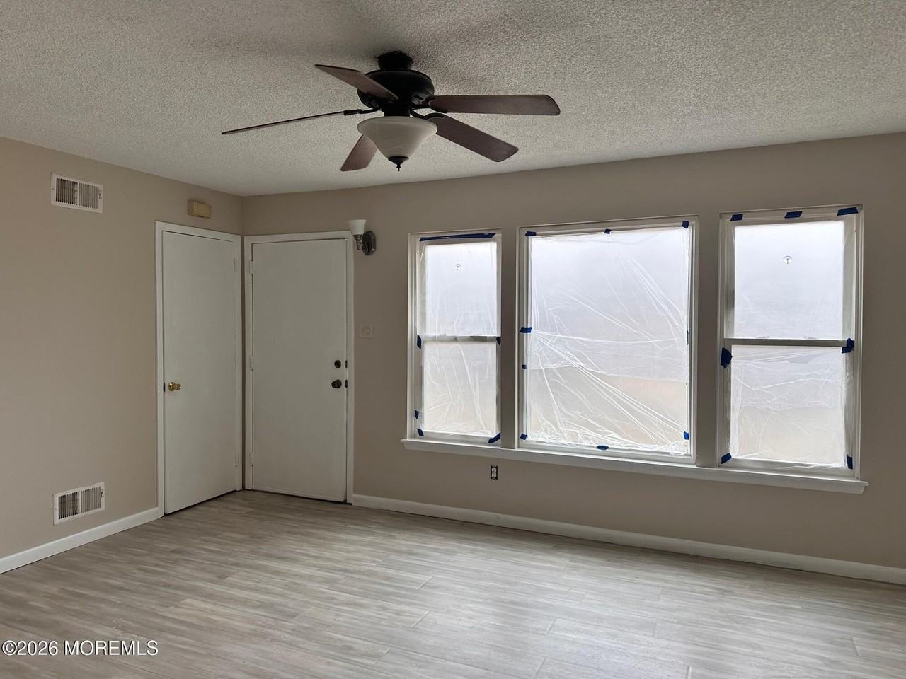 24 Anchor Rd - Photo 6 of 15