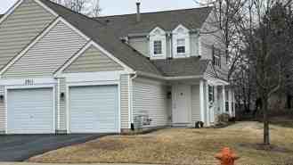 2811 Rutland Cir Unit 101 - Photo 1 of 1