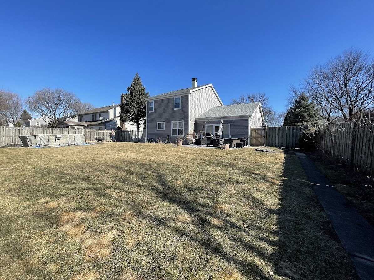 1527 W Richmond St - Photo 2 of 19