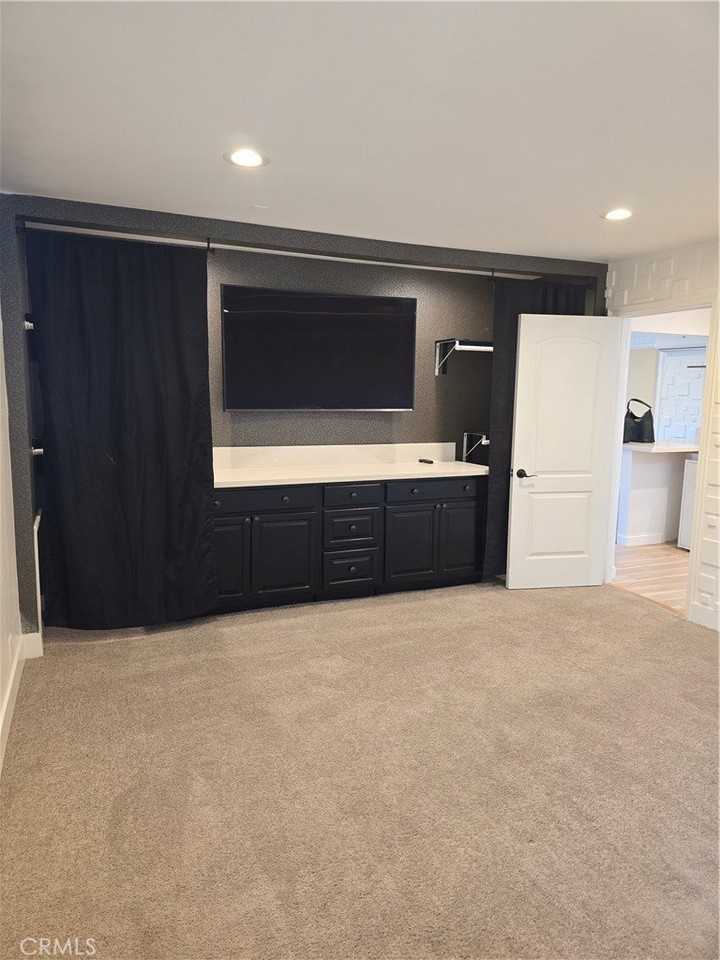 112 E Olive Ave #F - Photo 2 of 15