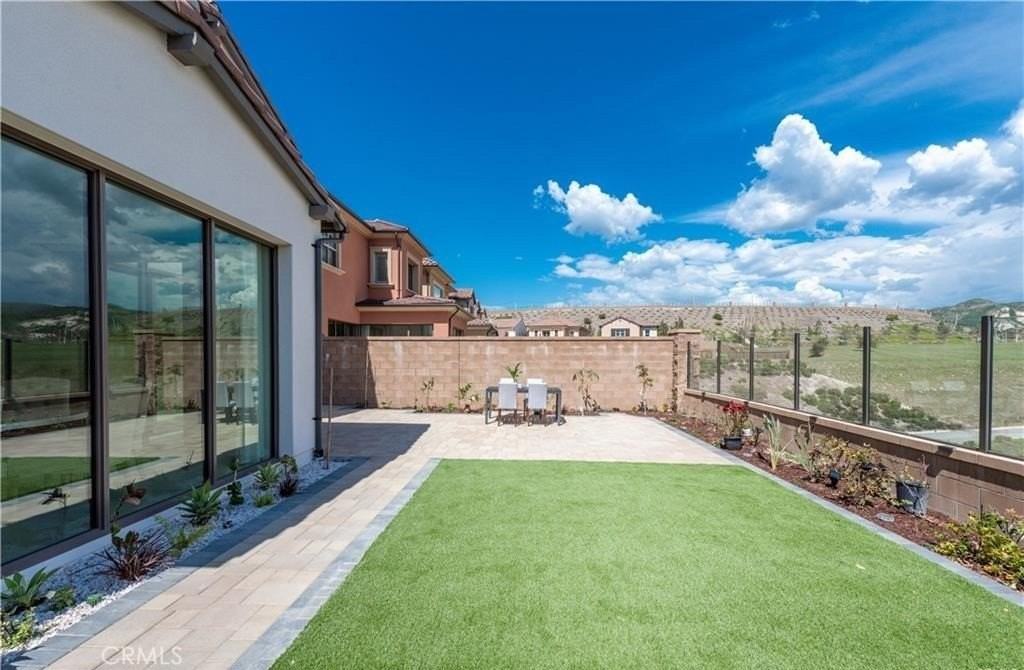 140 Tomahawk - Photo 4 of 15