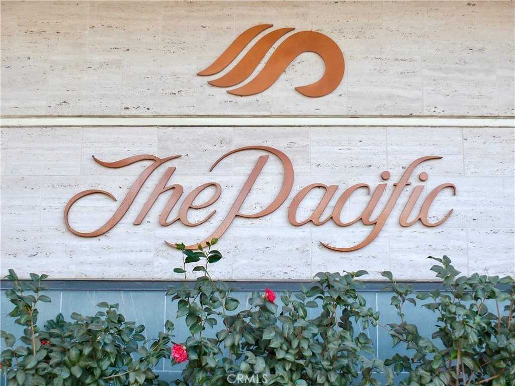 850 E Ocean Blvd #203 - Photo 5 of 48