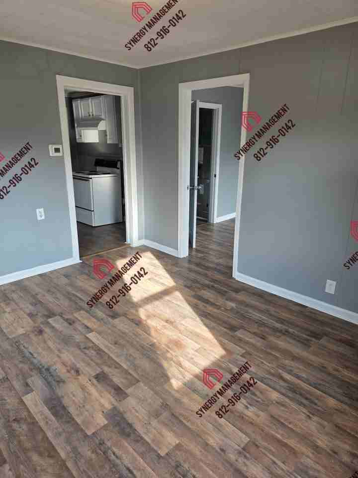 1107 Helm St #1 - Photo 3 of 16