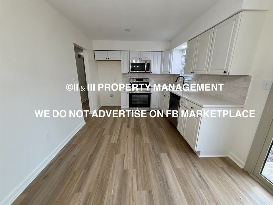 816 S Montclaire Dr #1 - Photo 6 of 18