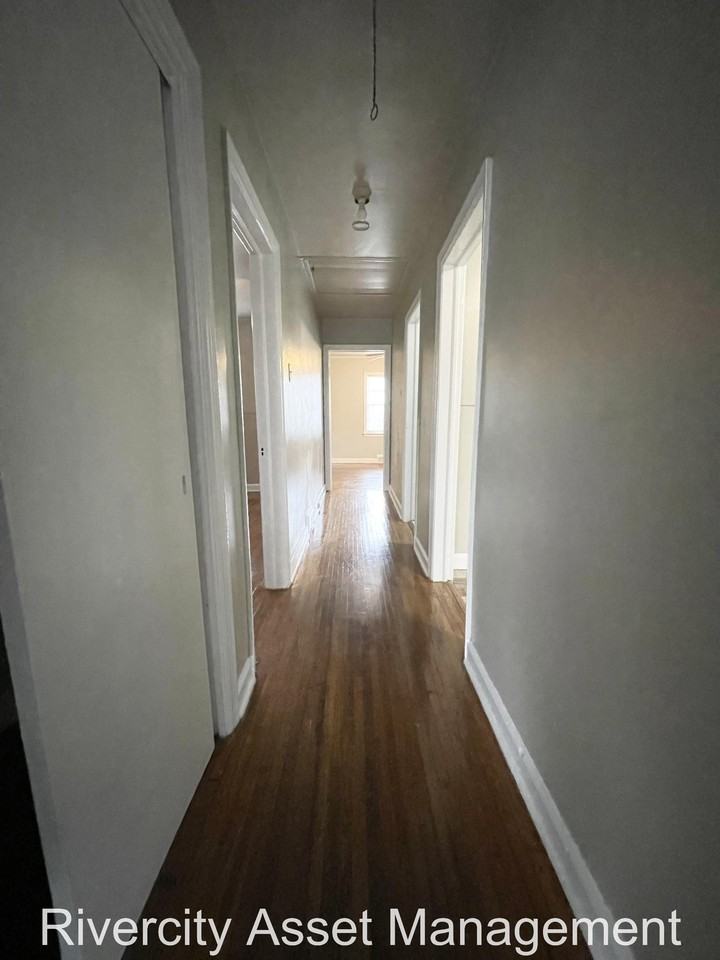 755 Houston St #755 - Photo 4 of 7