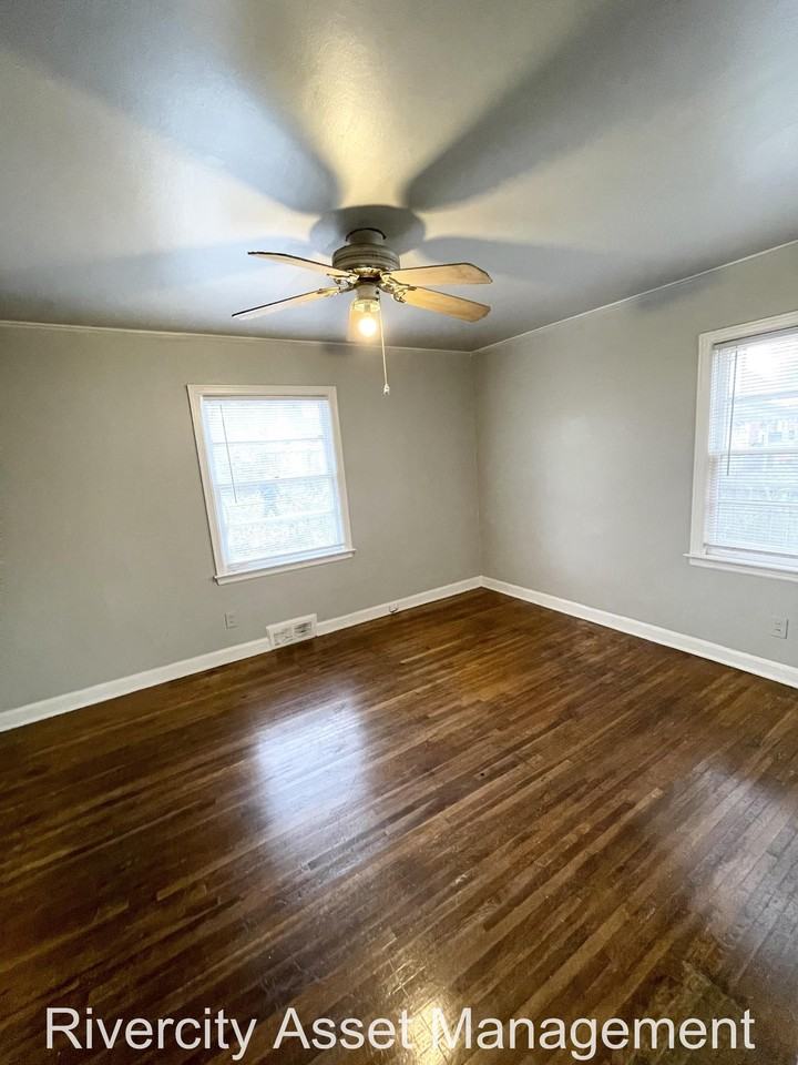 755 Houston St #755 - Photo 6 of 7