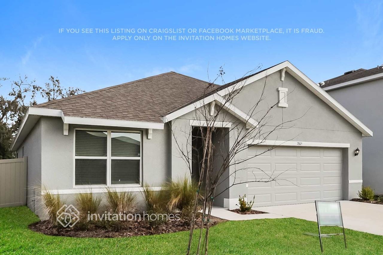 7805 Harbor Moor Dr - Photo 3 of 19