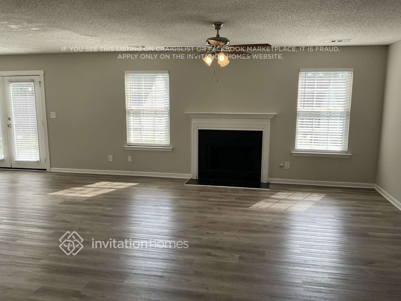 3504 Devon Chase Rd - Photo 3 of 18