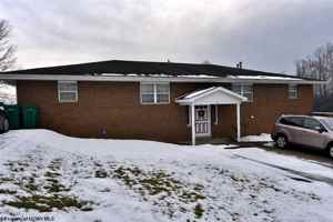 featured image of 609 Hickory Ln