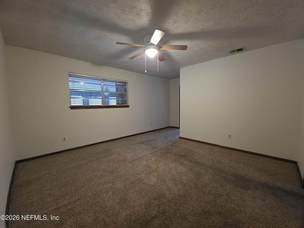 8879 Heavenside Ct - Photo 6 of 17