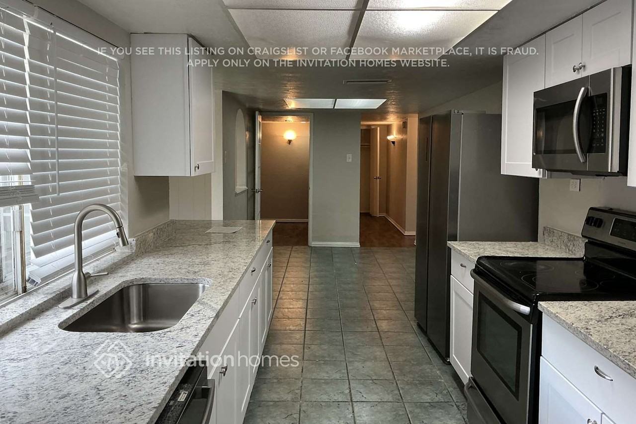 2813 Dove Meadow Dr - Photo 6 of 15